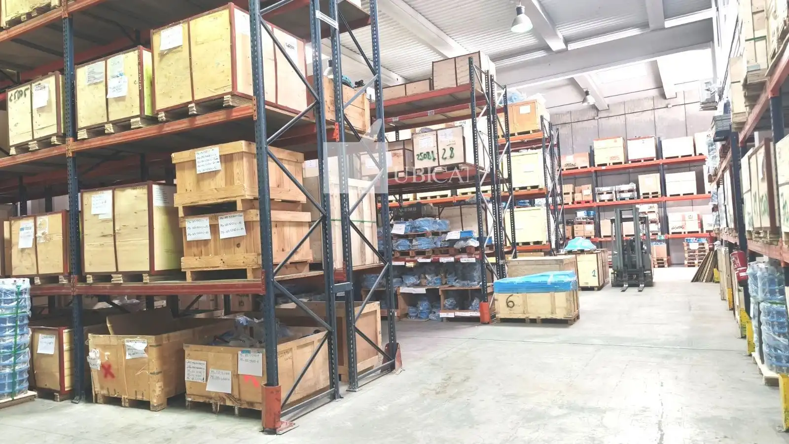 Nave industrial de alquiler en Gavà Mar