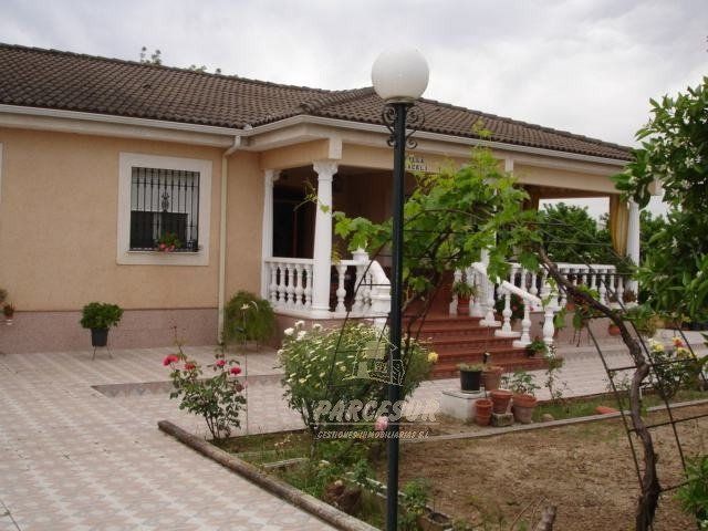 Exterior view of Country house for sale in  Córdoba Capital  with Air Conditioner, Private garden and Storage room