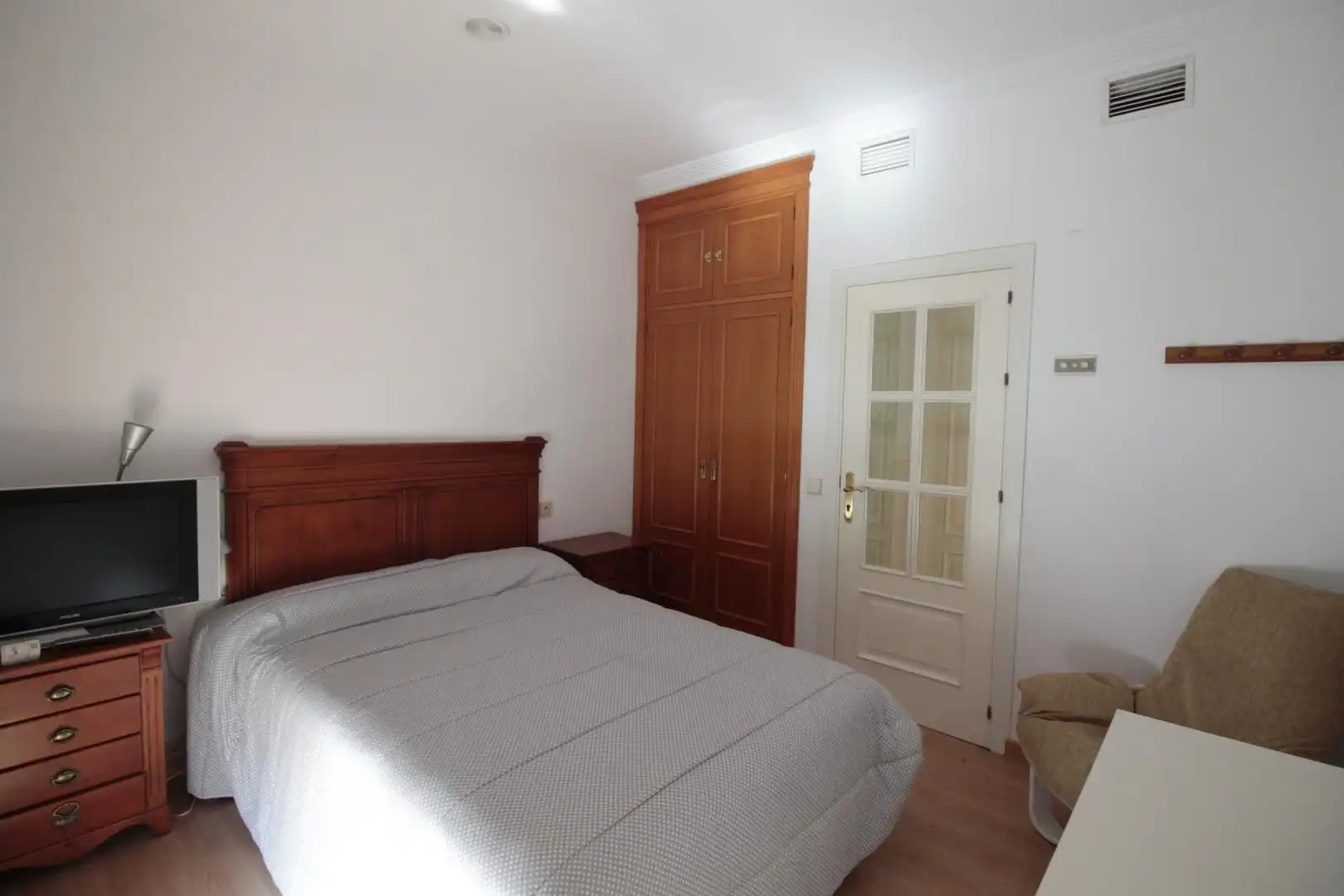 Habitación de Piso en venta en Sevilla con Balcón y Jacuzzi