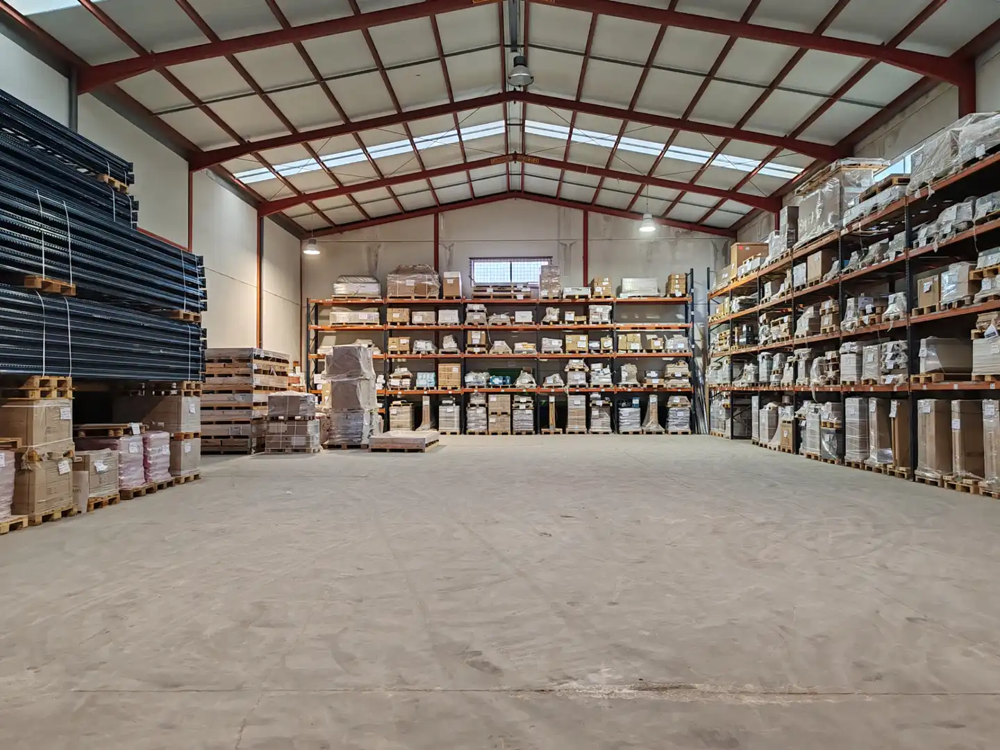 Nave industrial en alquiler en Alcalá del Río