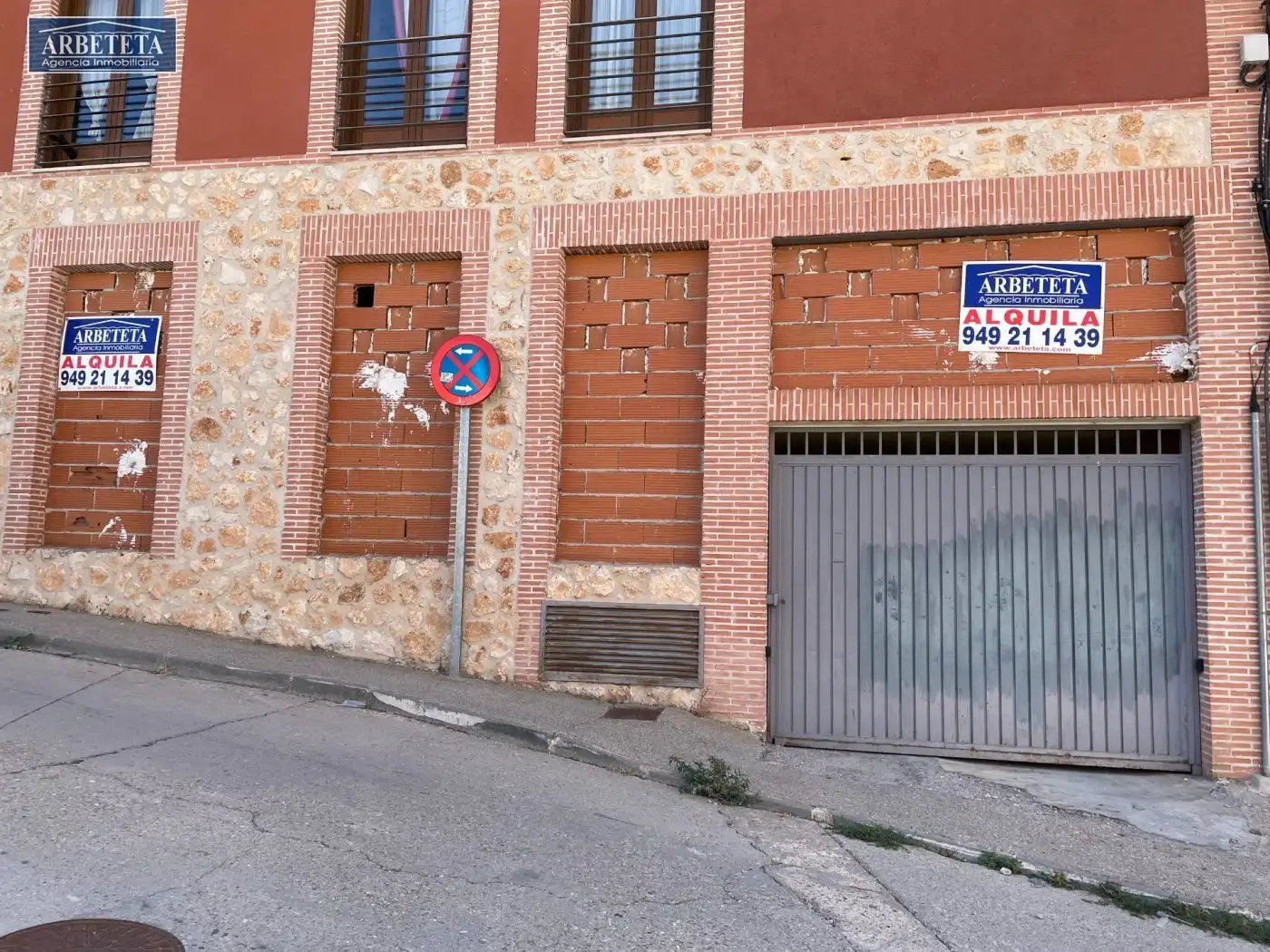 Locale commerciale in affitto a Torija, imagen 2