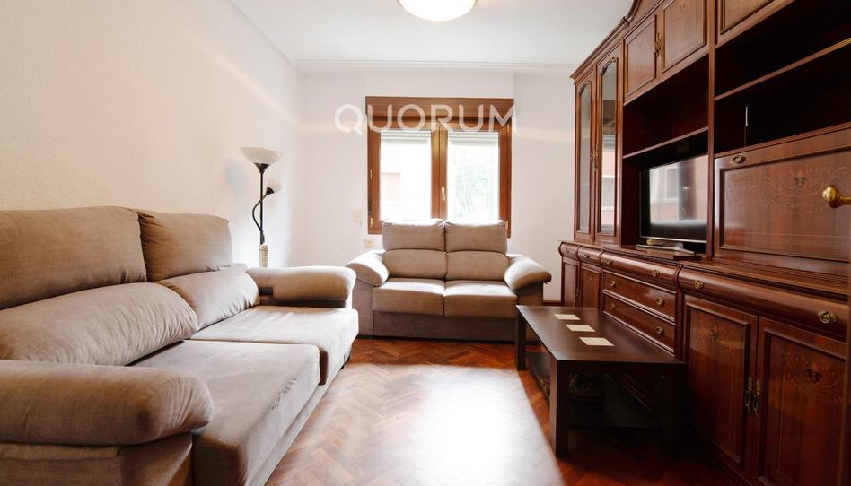 Foto 1 de Piso en venta en Calle de George Steer, Santutxu - Basarrate, Bizkaia