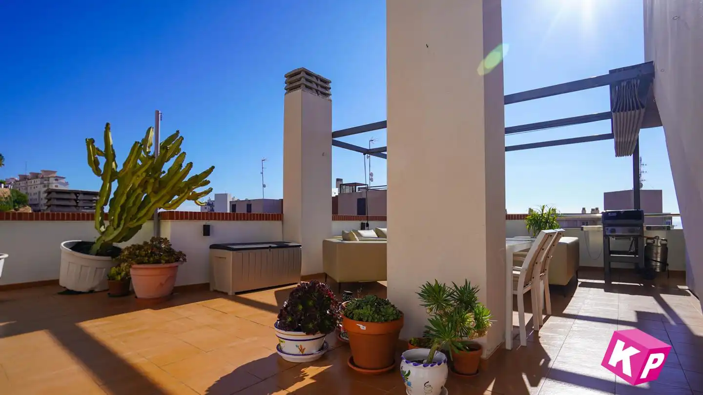 Terrasse von Wohnung zum Verkauf in Santa Pola mit Klimaanlage, Heizung und Terrasse