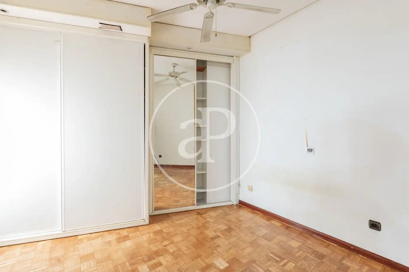 Appartamento con terrazza in vendita a C. de Mesonero Romanos, imagen 18