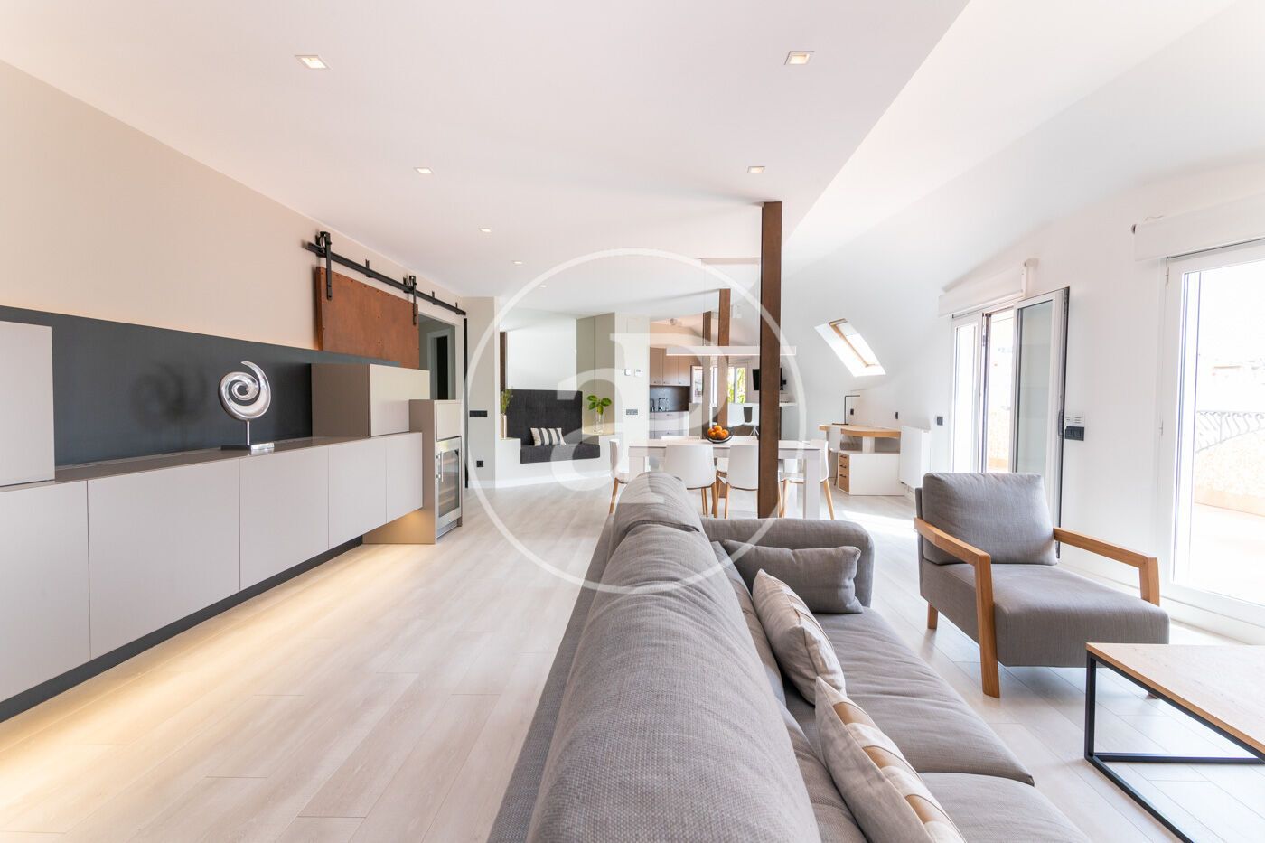 Sala d'estar de Pis de lloguer en  Barcelona Capital amb Aire condicionat, Calefacció i Terrassa