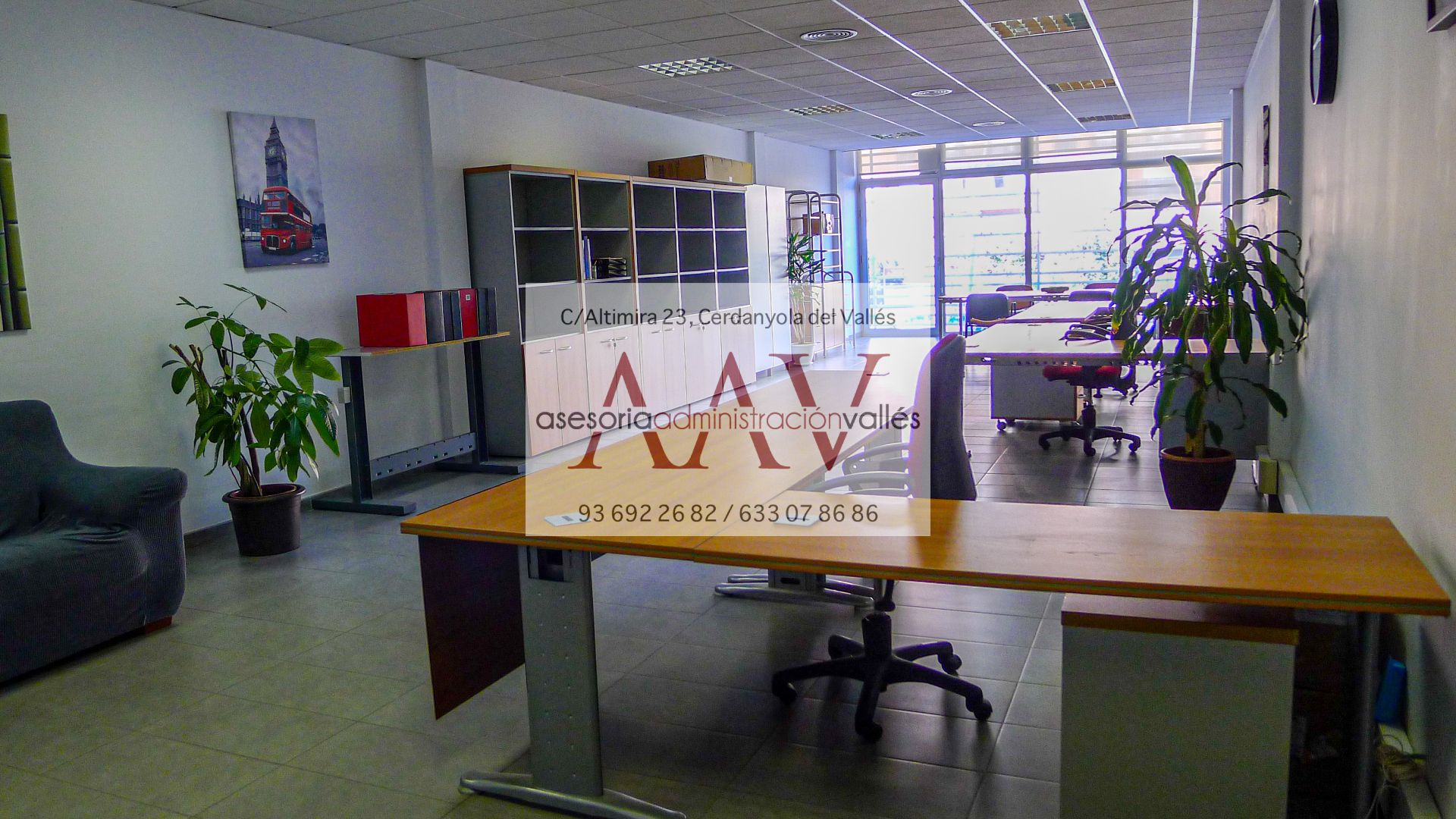 Premises for sale in Barberà del Vallès  with Air Conditioner, Heating and Furnished