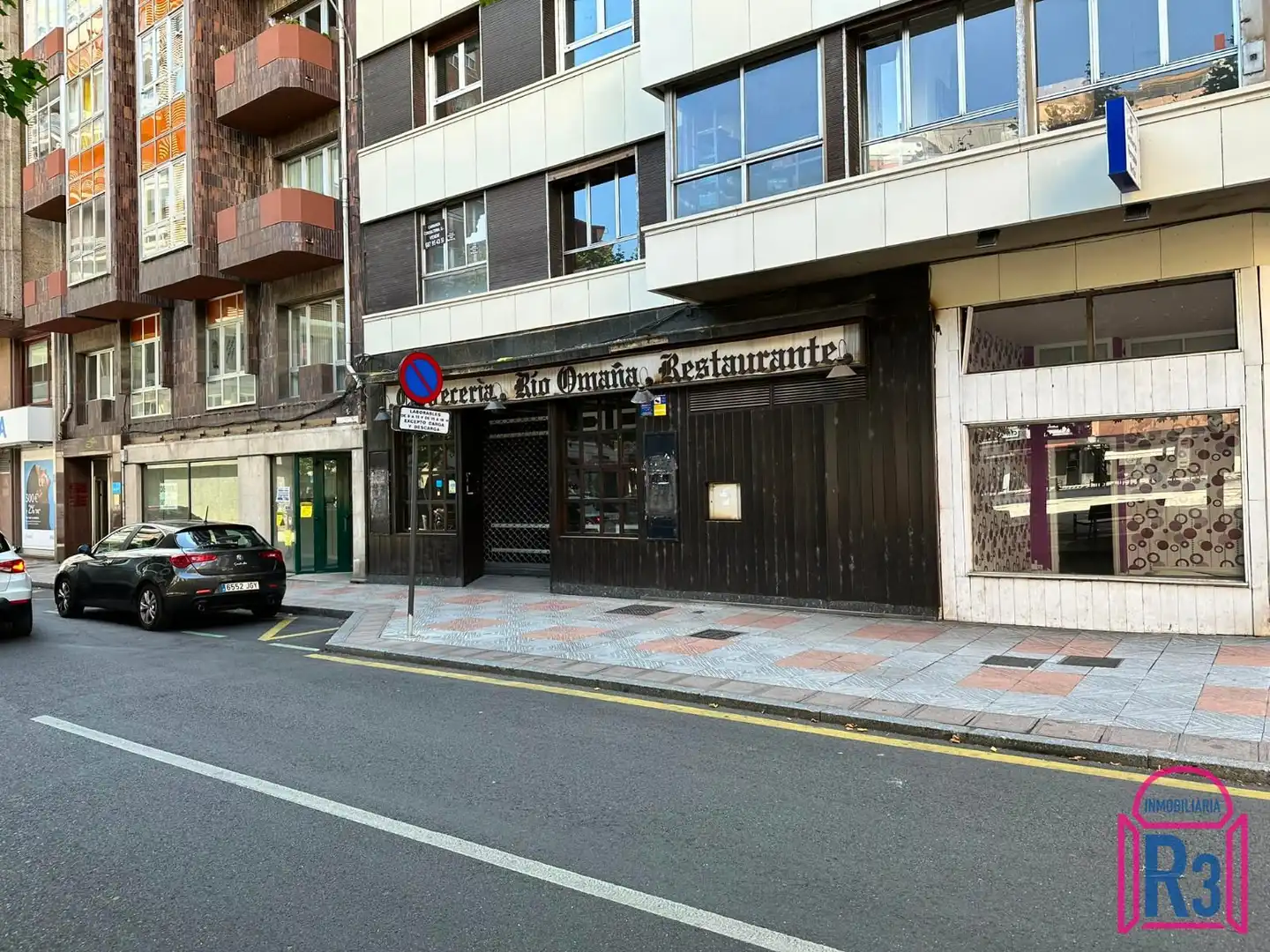Local comercial en venda a Cortes Leonesas, imagen 2