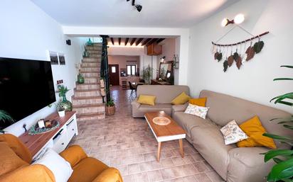 Sala d'estar de Casa o xalet en venda en Chinchón amb Aire condicionat i Balcó