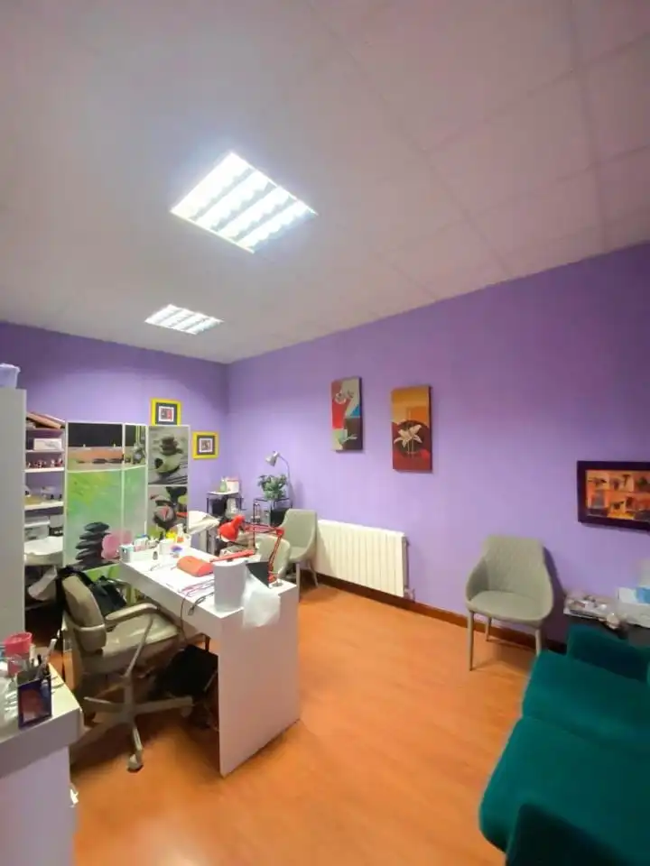Oficina en venda a Calle Sagunto 6 Bajo 6 24010 Leon, San Andrés del Rabanedo pueblo