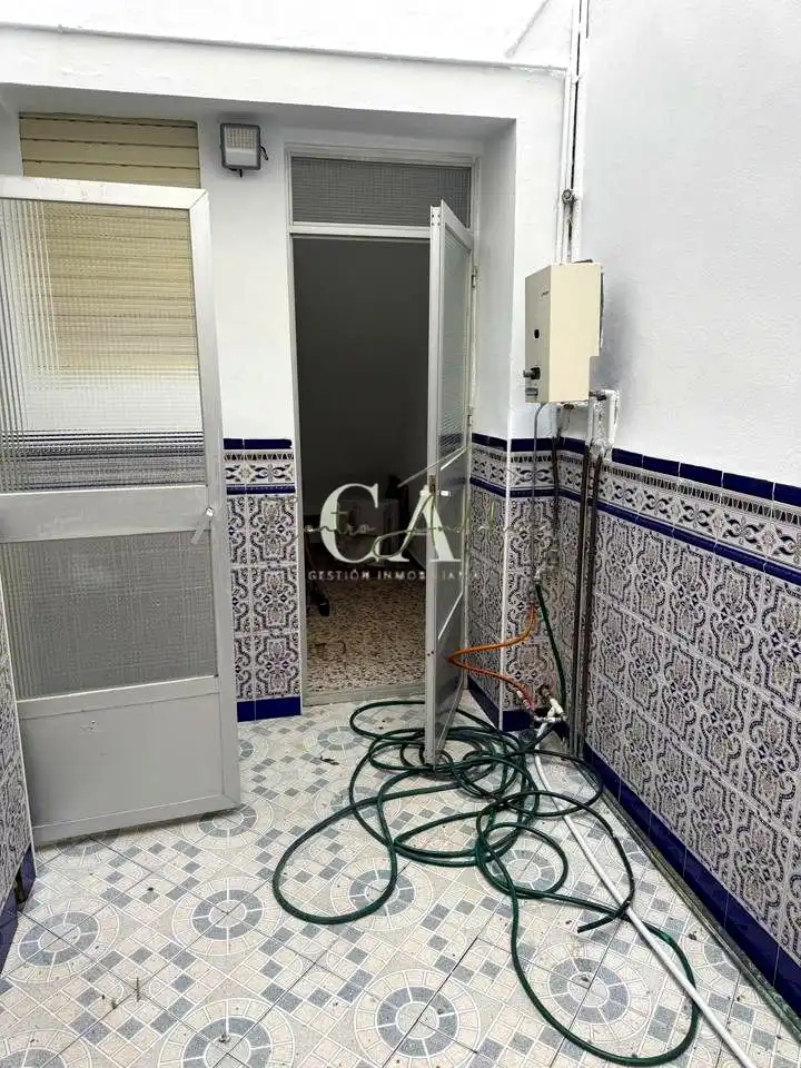 Baixos en venda a Calle Jaén, imagen 3