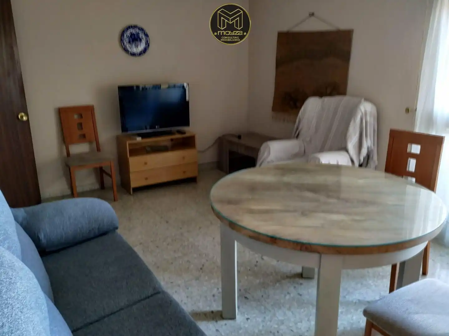 Sala d'estar de Pis en venda en  Jaén Capital amb Balcó