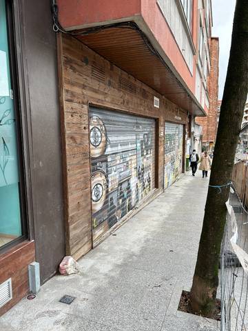 Local comercial en Alquiler en Rúa Pintor Lugrís en Praza Independencia