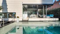 Piscina de Casa o xalet en venda en  Barcelona Capital amb Calefacció, Parquet i Terrassa