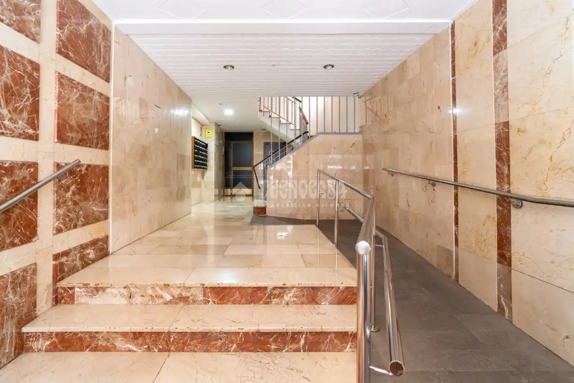 Flat for sale in Granada  with Terrace and Balcony