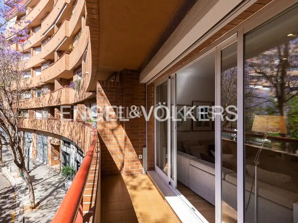 Terrassa de Pis de lloguer en Valencia amb Aire condicionat, Calefacció i Parquet