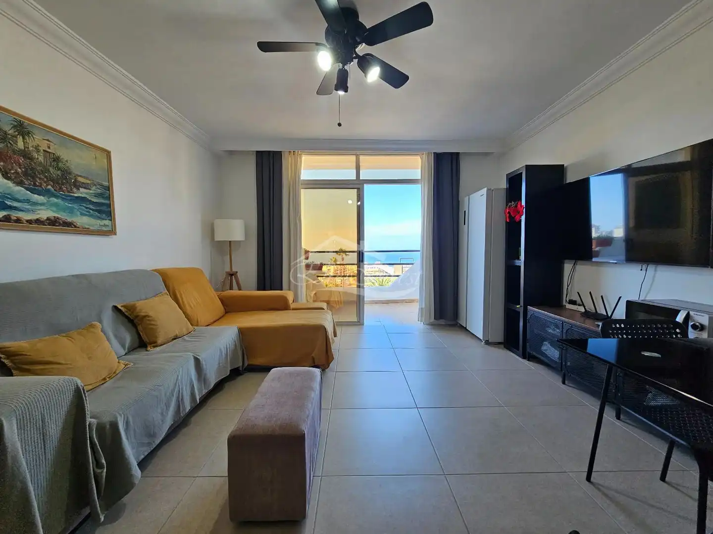 Sala de estar de Ático en venta en Adeje con Parquet, Terraza y Piscina