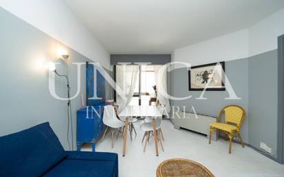 Living room of Flat for sale in  Madrid Capital  with Air Conditioner, Heating and Terrace