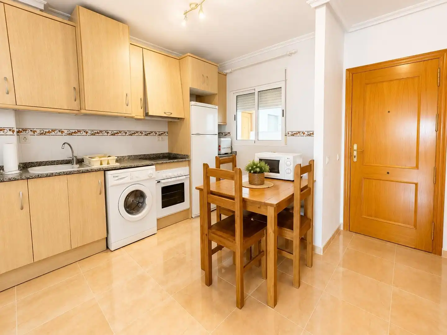 Kitchen of Flat for sale in Murcia