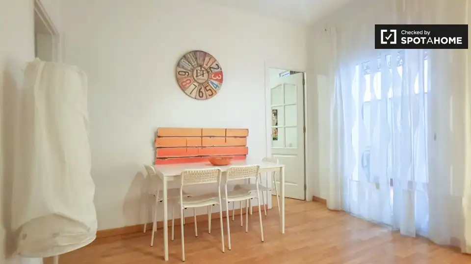 Flat with terrace to rent in Eixample, imagen 12