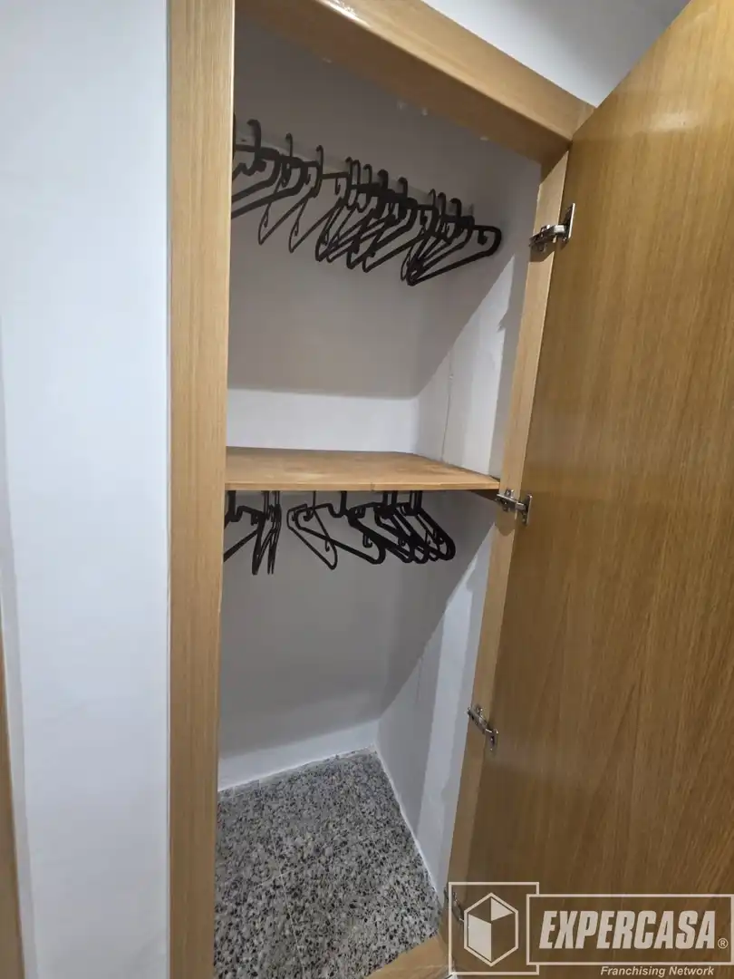 Bedroom of Flat for rent in Alzira  with Furnished