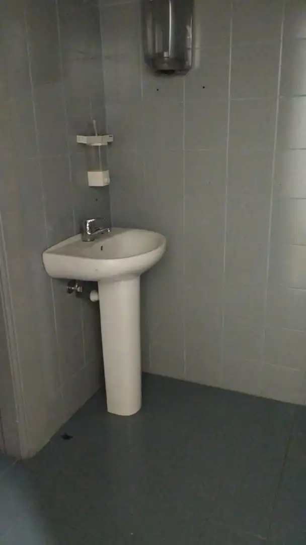 Geschaftsraum zur Miete in Juzgados