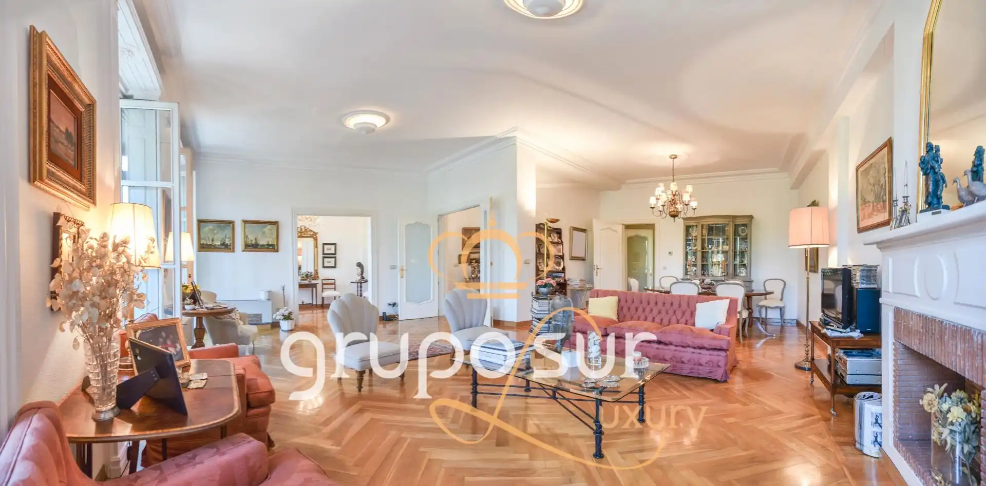 Sala d'estar de Pis en venda en Valladolid amb Calefacció, Parquet i Terrassa