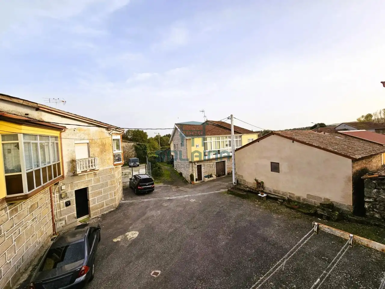 Vista exterior de Casa o xalet en venda en Xunqueira de Espadanedo amb Calefacció i Jardí privat