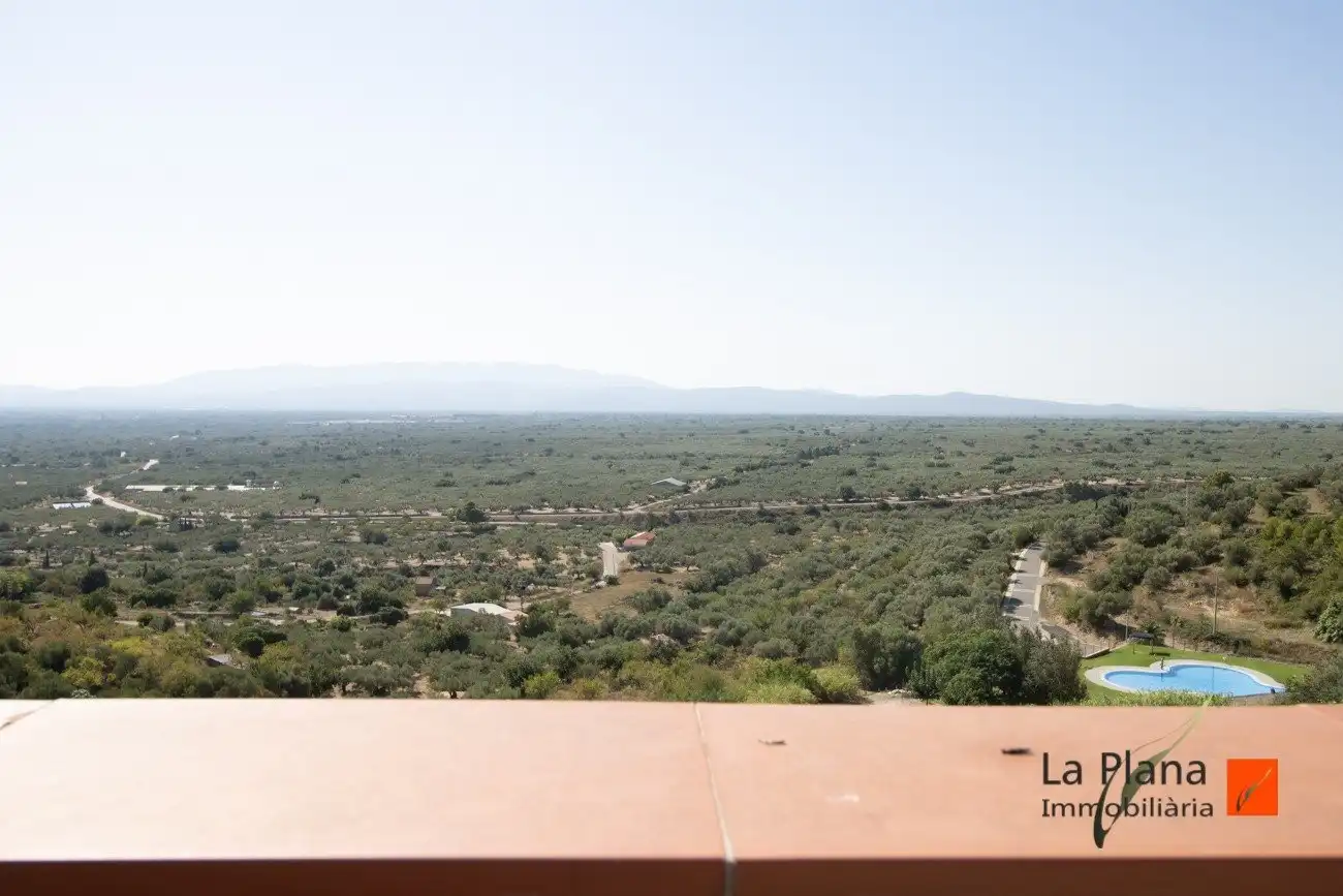 Casa adosada en venta en Mas de Barberans con Calefacción y Terraza
