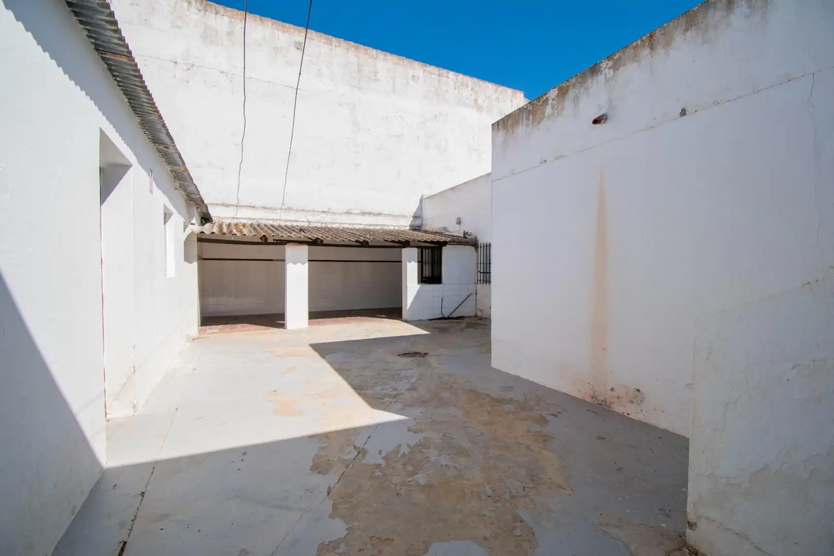 Vista exterior de Casa o chalet en venta en Chiclana de la Frontera