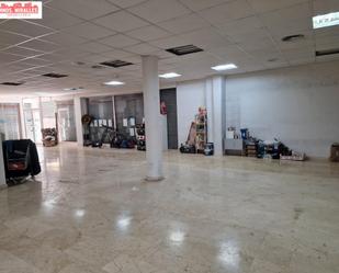 Local de lloguer en Elche / Elx amb Aire condicionat i Moblat