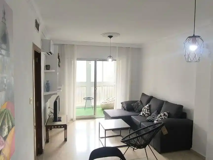 Wohnzimmer von Wohnung zur Miete in Beiro