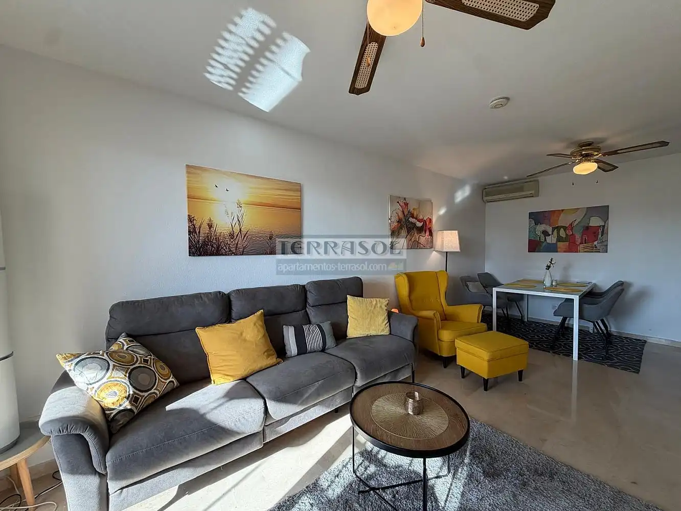 Apartamento con piscina en venta en Caleta de Vélez, imagen 5