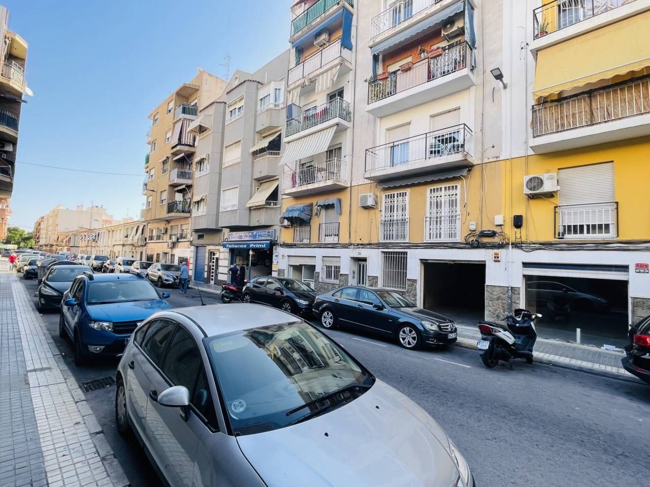 Exterior view of Premises for sale in Elche / Elx  with Air Conditioner