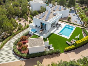 Xalet amb piscina en venda a Partidas de Alicante