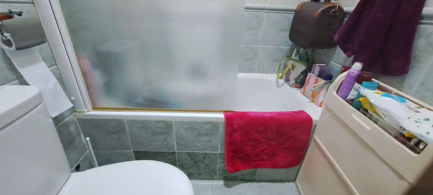 Bany de Apartament en venda en Brunete amb Calefacció