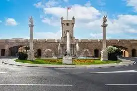 Vista exterior de Piso en venta en Cádiz
