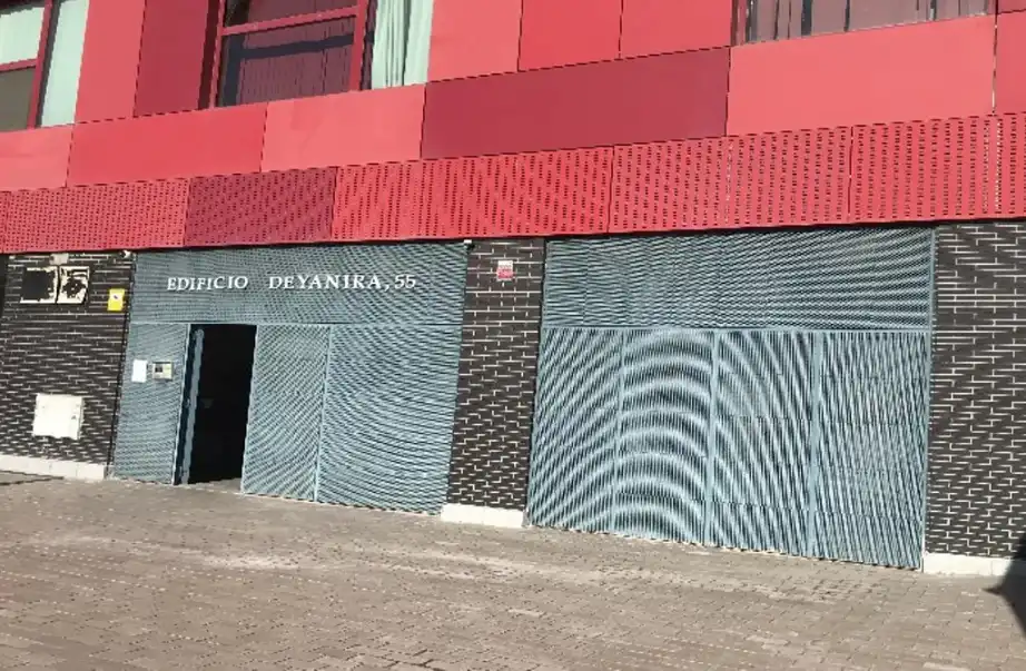 Einzelparkplatz zum Verkauf in San Blas, imagen 2