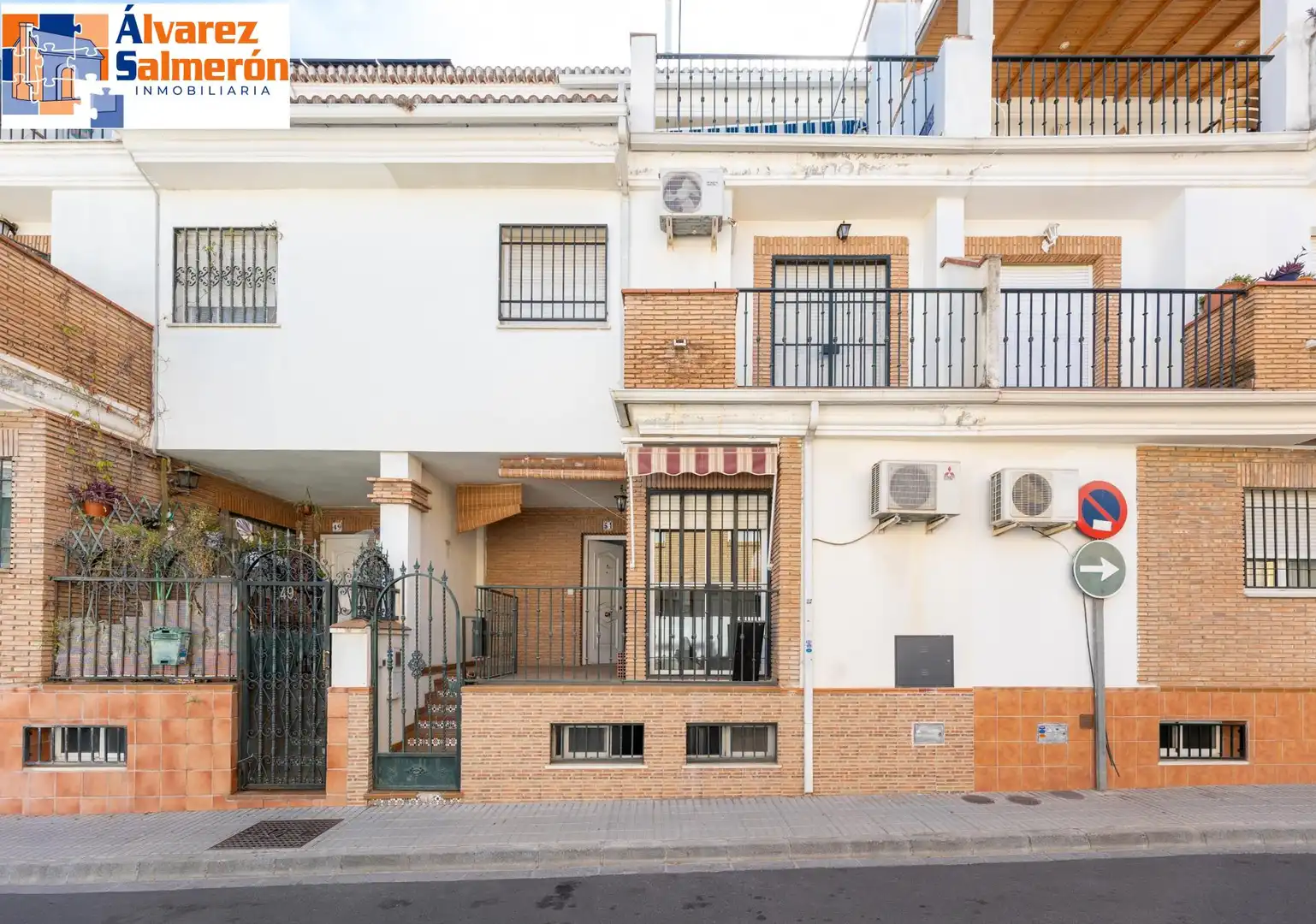 Maison mitoyenne à vendre à Poniente