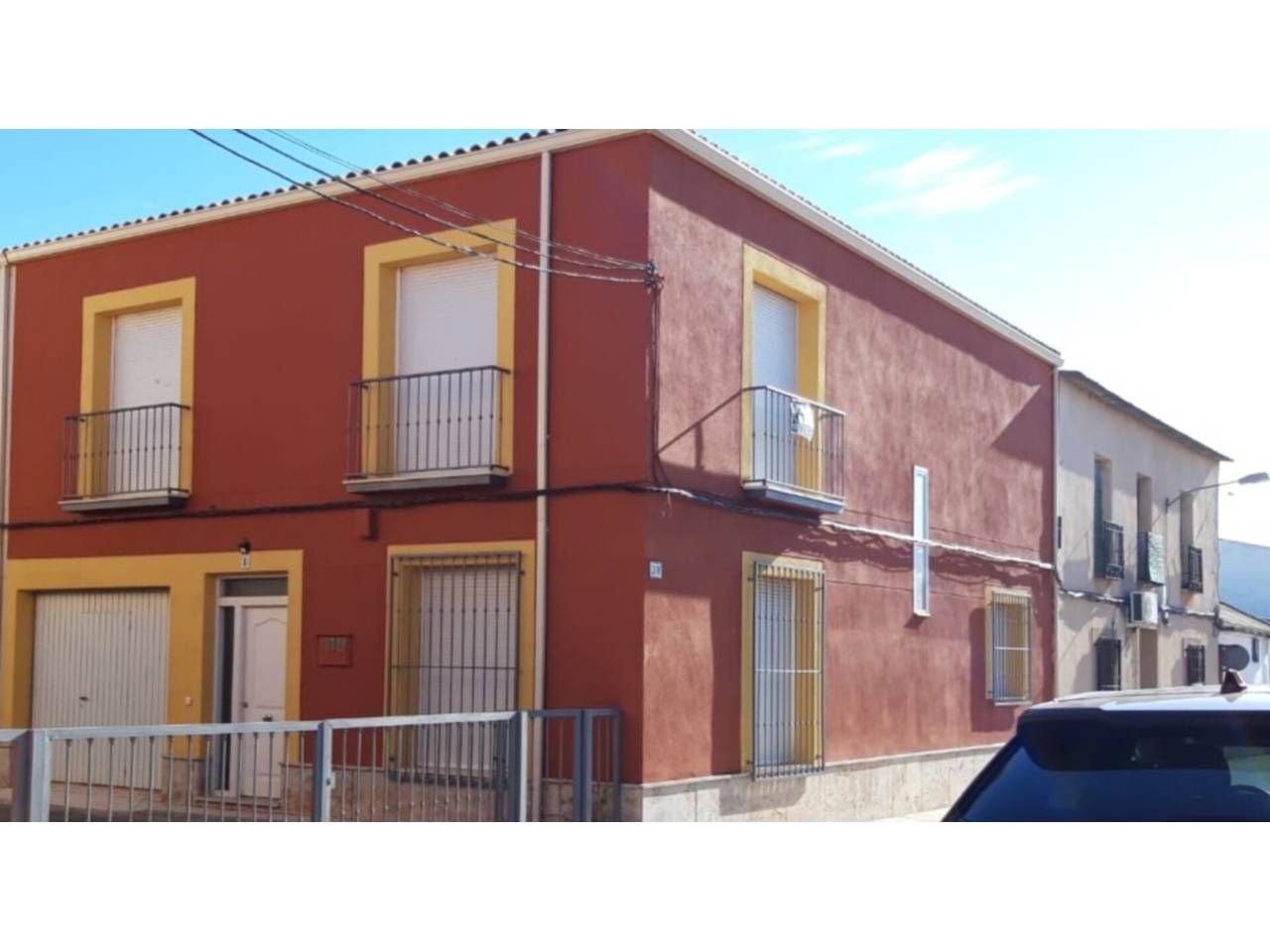 Vista exterior de Casa o xalet en venda en Las Labores   amb Calefacció i Jardí privat