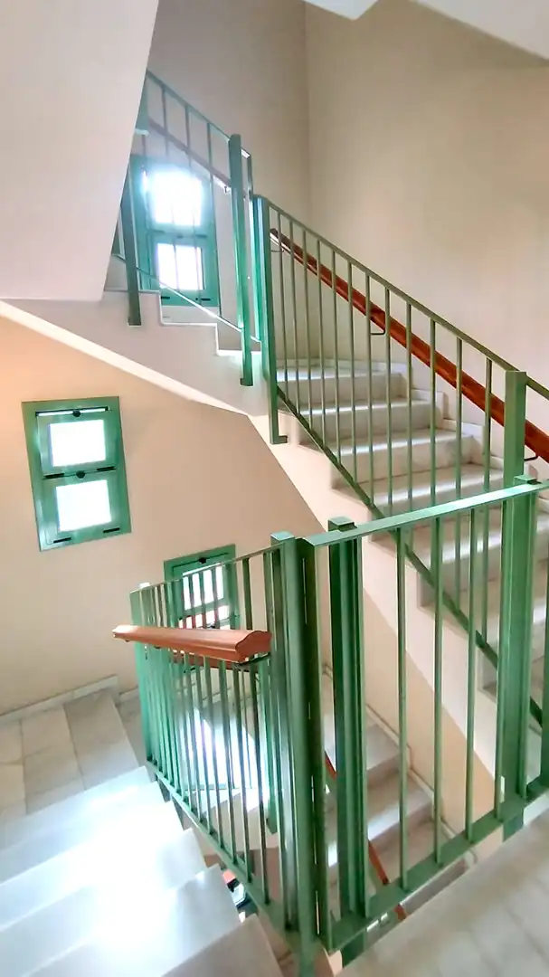 Piso en venta en Barcelona con Calefacción y Horno