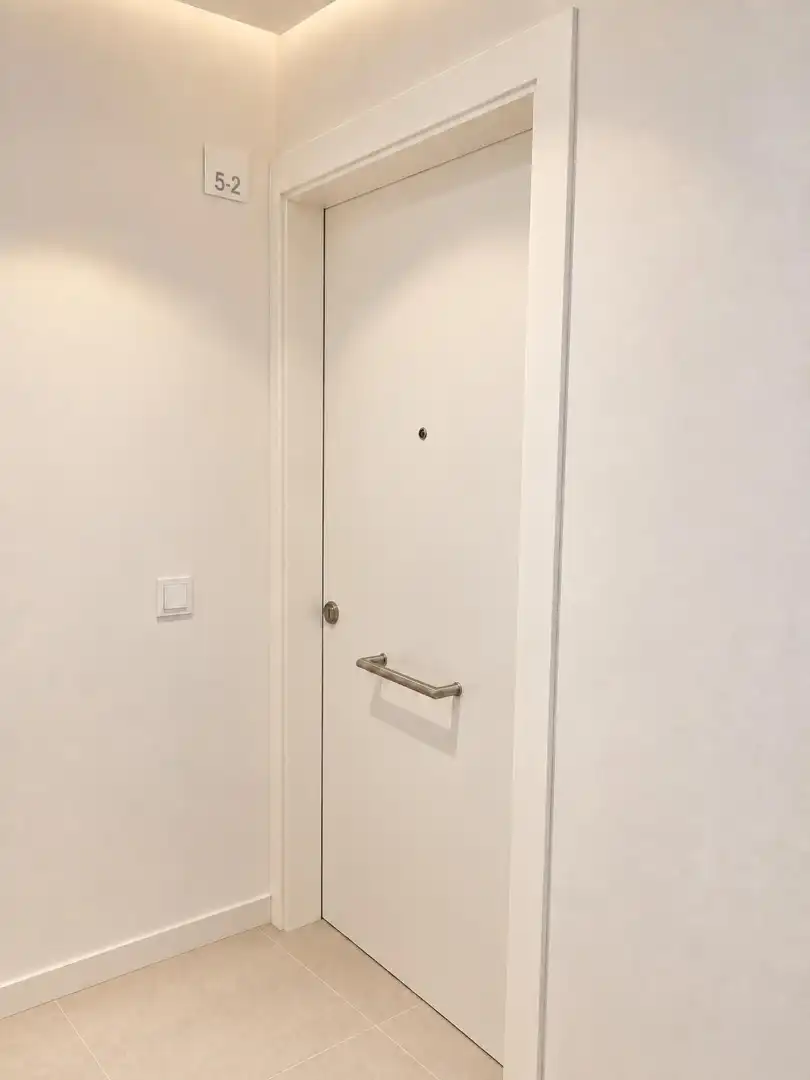 Piso de obra nueva con terraza en venta en Avinguda del Doctor Pasteur 99, imagen 8