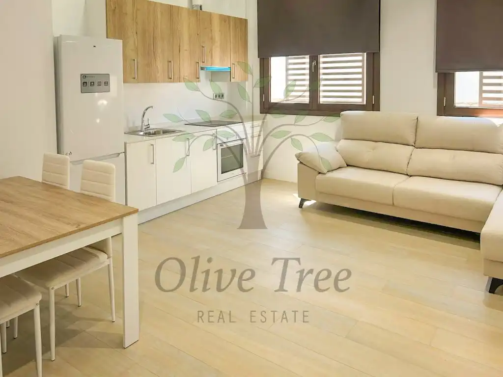 Apartment to rent in Calle Vara De Rey