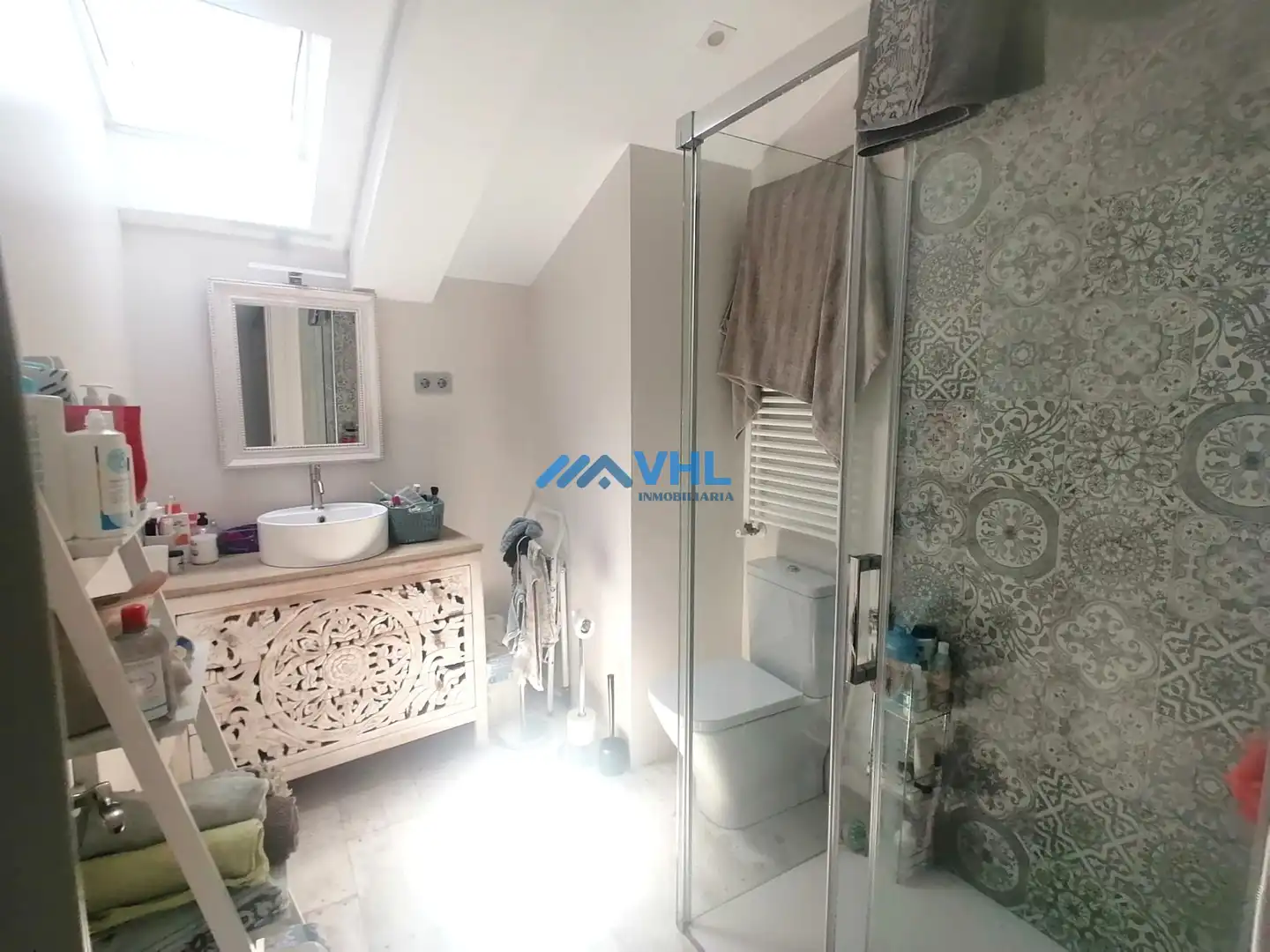 Bathroom of Houses for sale in Castro-Urdiales  with Heating, Private garden and Swimming Pool