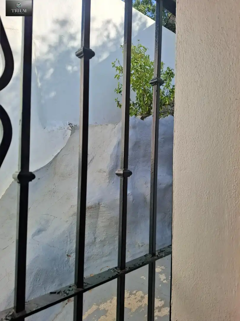 Terrasse von Einfamilien-Reihenhaus zum Verkauf in Pinos Puente mit Klimaanlage