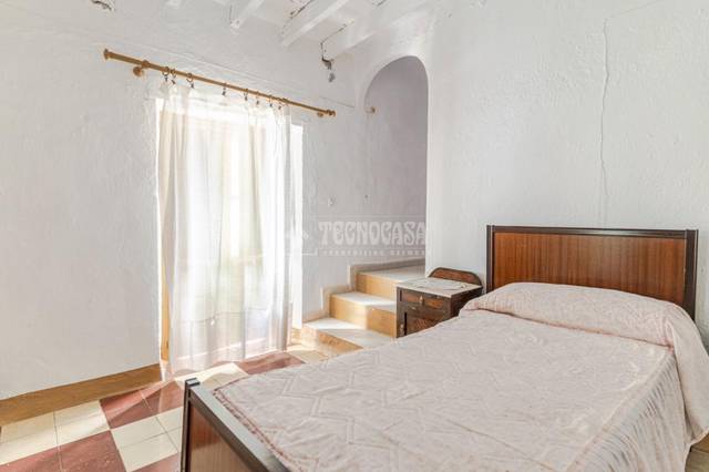 Casa adosada en Venta en Otívar