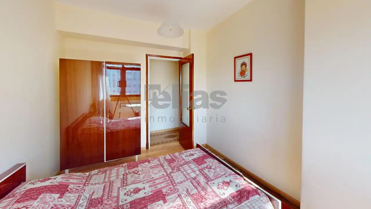 Habitación de Piso en venta en A Coruña Capital  con Amueblado