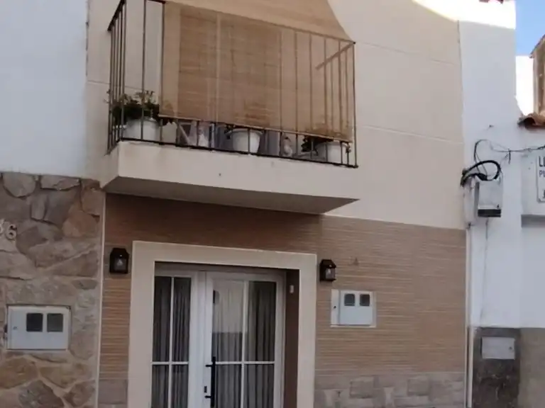 Casa en venda a Ramón y Cajal 34