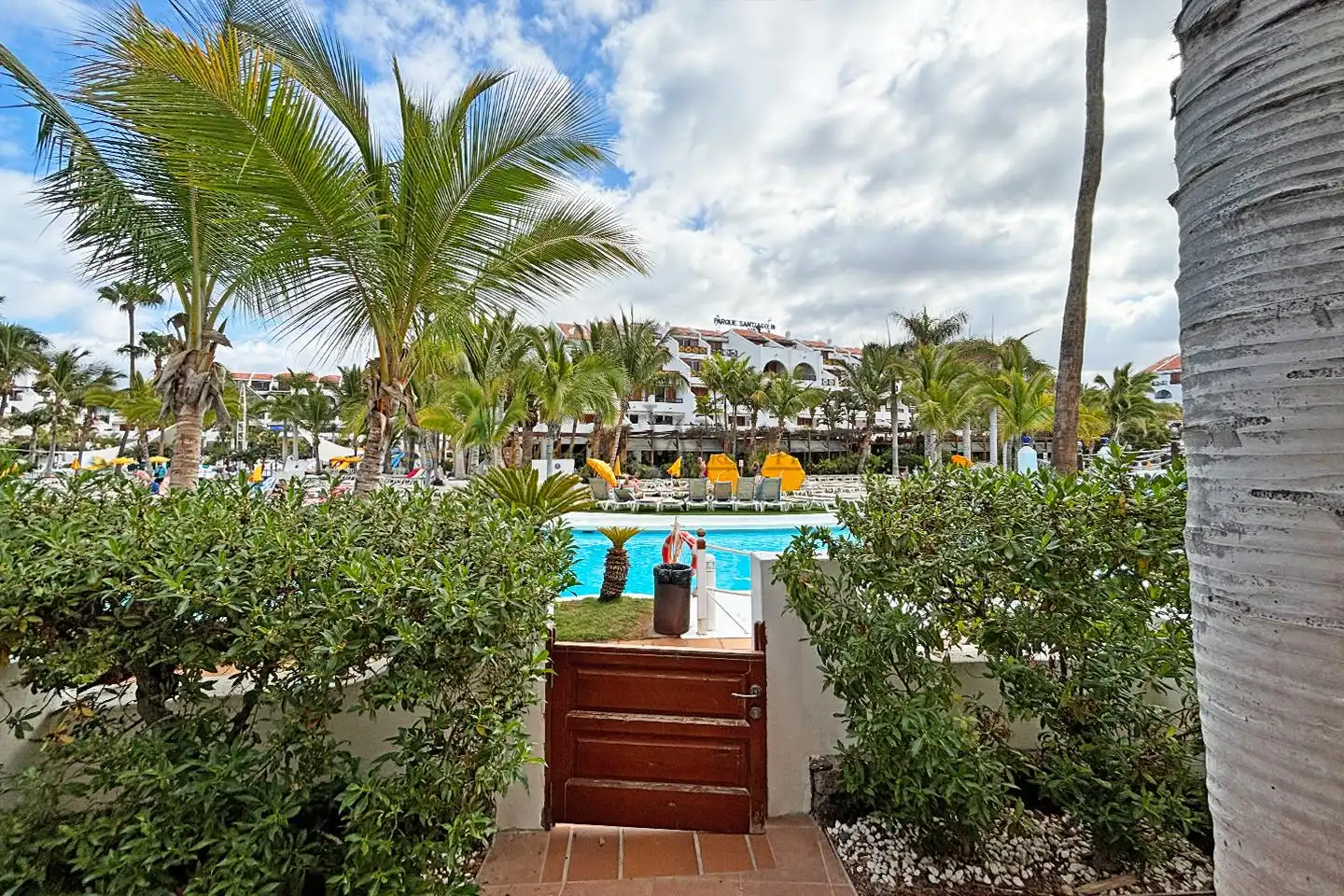 Außenansicht von Haus oder Chalet zum Verkauf in Arona mit Terrasse, Möbliert und Gemeinschaftspool