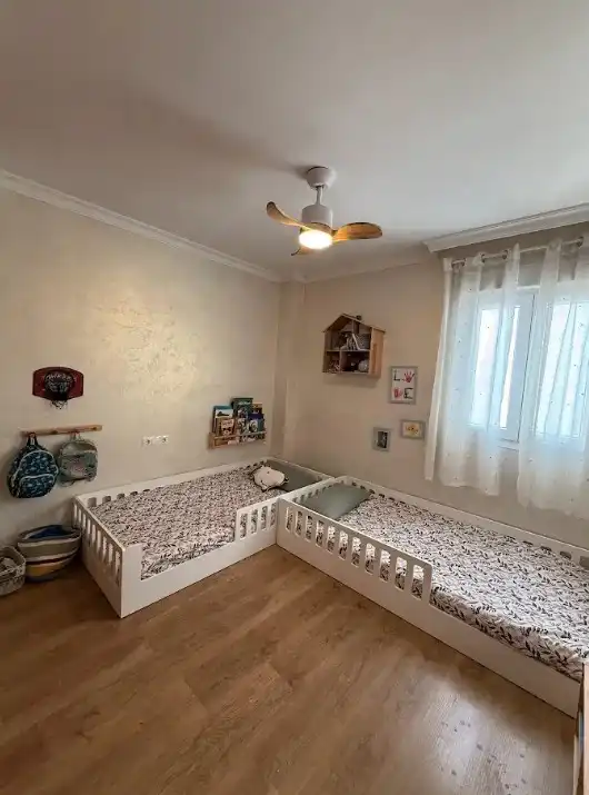 Schlafzimmer von Wohnung zum Verkauf in Marbella mit Klimaanlage, Heizung und Privatgarten
