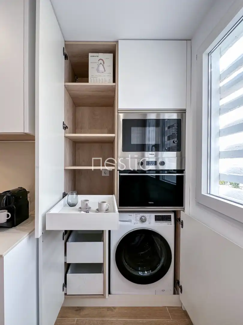 Cuina de Apartament de lloguer en Madrid amb Aire condicionat, Calefacció i Terrassa